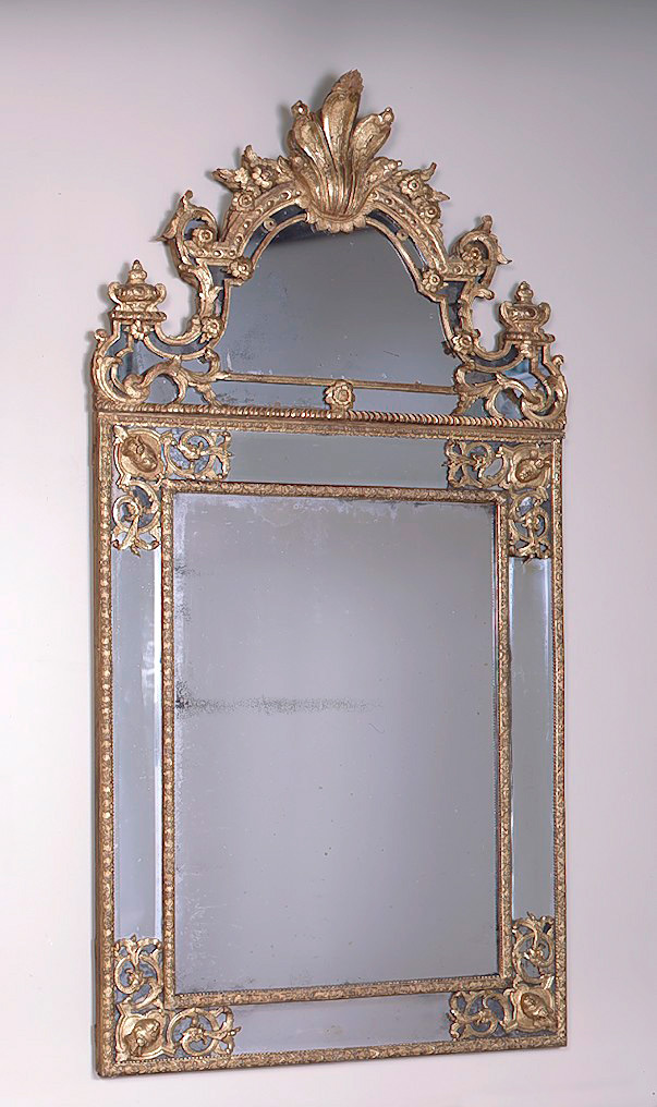 French Régence Period, Giltwood Mirror